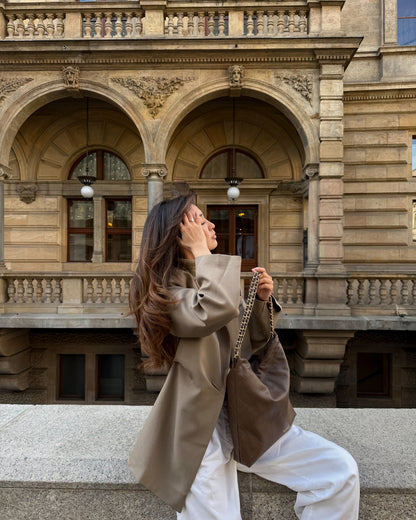 Varigotti Palazzo Taupe