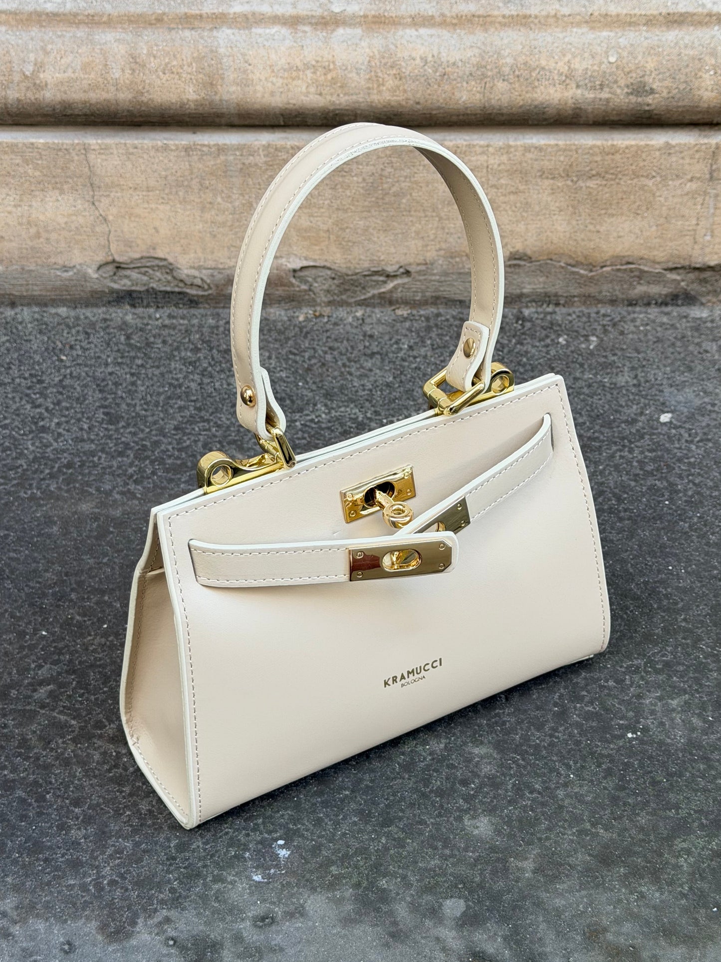 Dolce Fiore Champagne White